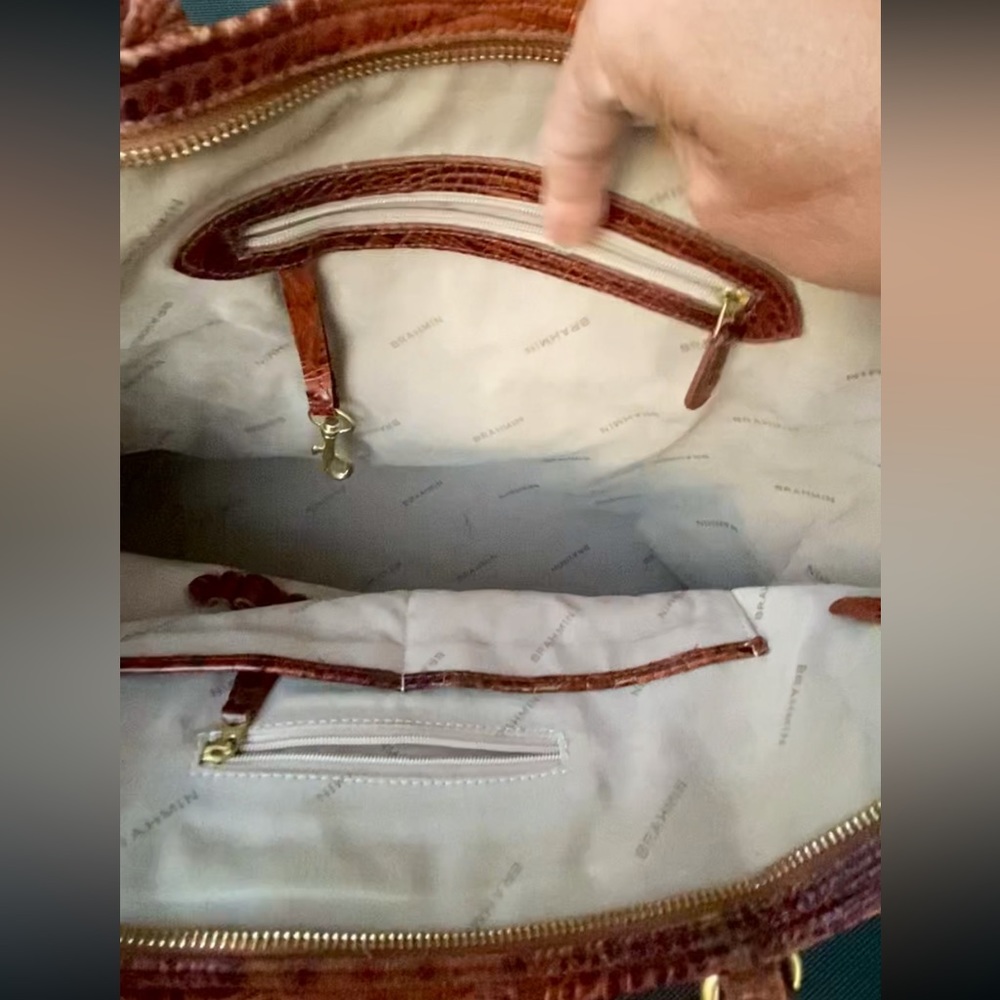 Brahmin Leather Croc Tote. - Picture 6 of 8